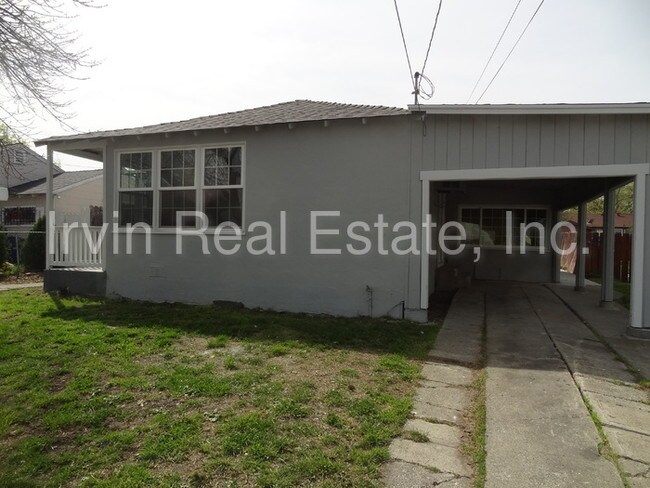Building Photo - 37 Alvarado Ave