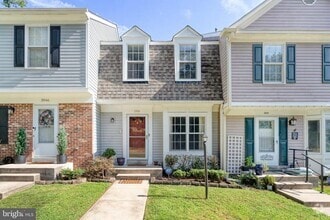 Building Photo - 3944 Pepperidge Ct