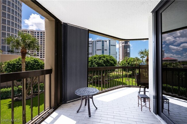 Foto del edificio - 4551 Gulf Shore Blvd N