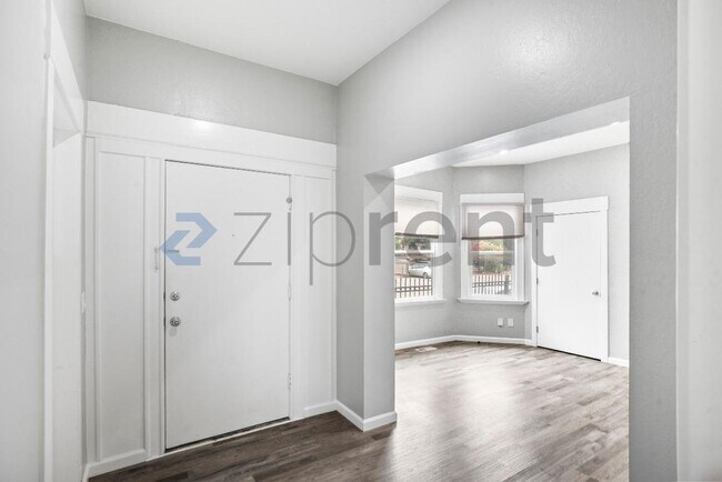 Foto del edificio - 1202 Adeline St