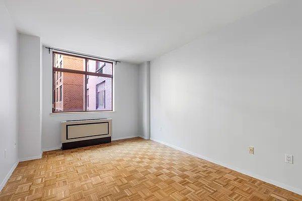 Building Photo - 2 bedroom in New York NY 10280
