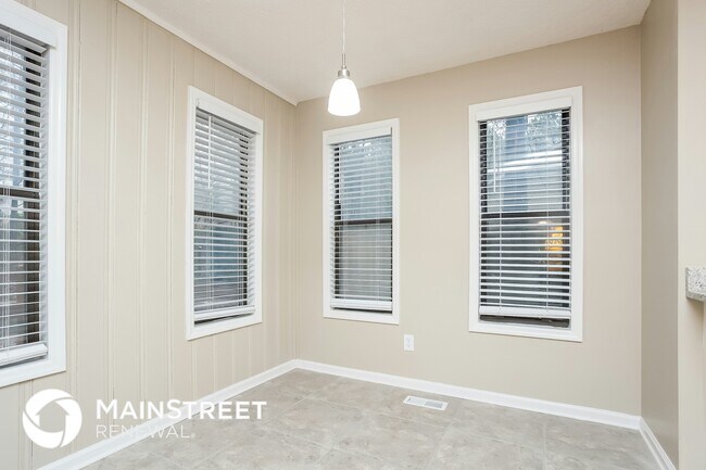 Foto del edificio - 452 Bells Ferry Pl