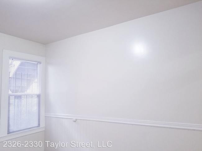 Building Photo - 2326-2330 Taylor St