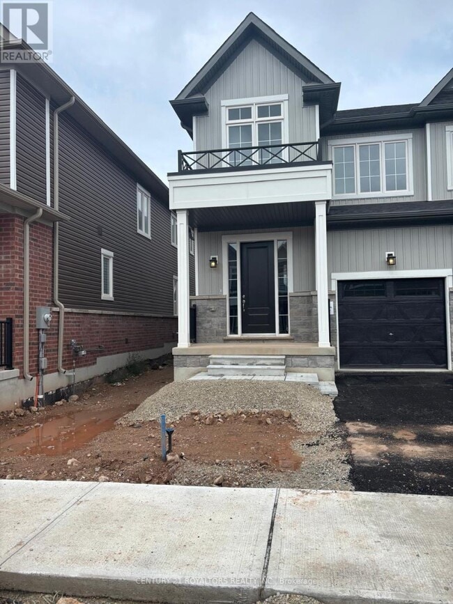 Building Photo - 94 Sanders Rd