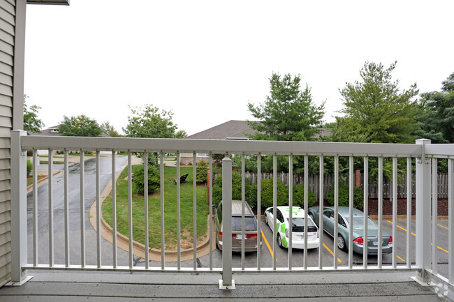 Balcony - Somerfield Village Center Apartments