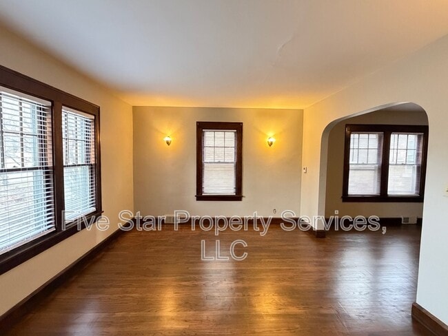 Foto del edificio - 604 Bryn Mawr Blvd