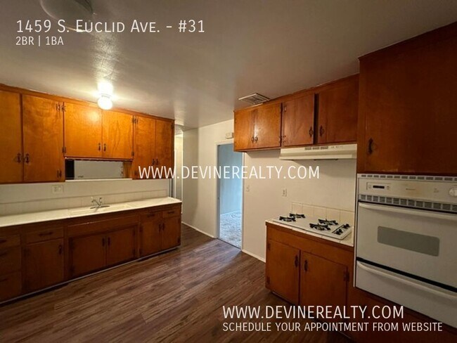 Foto del edificio - 2 bedroom 1 bath Condo