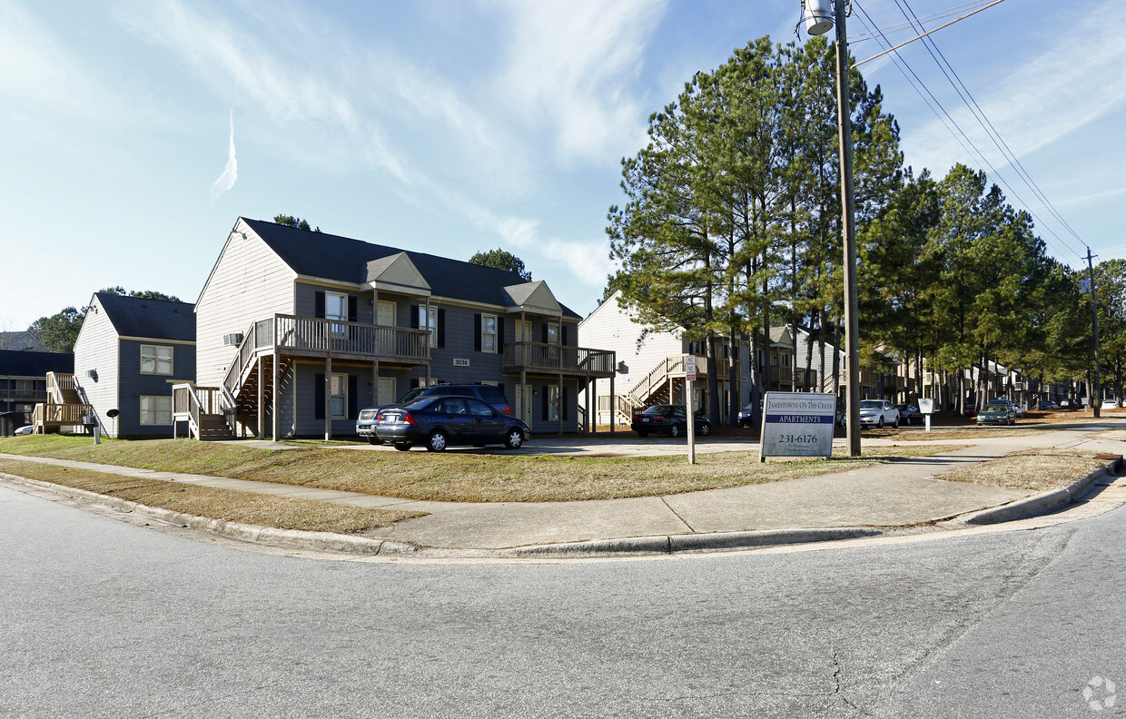 Jamestown, en la Creek - Jamestown on the Creek Apartments