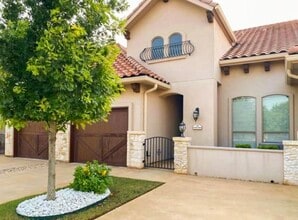Building Photo - 108 Tuscan Dr