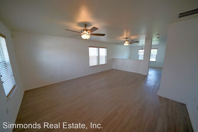 Building Photo - 4 br, 2.5 bath House - 7423 Copper Cliff