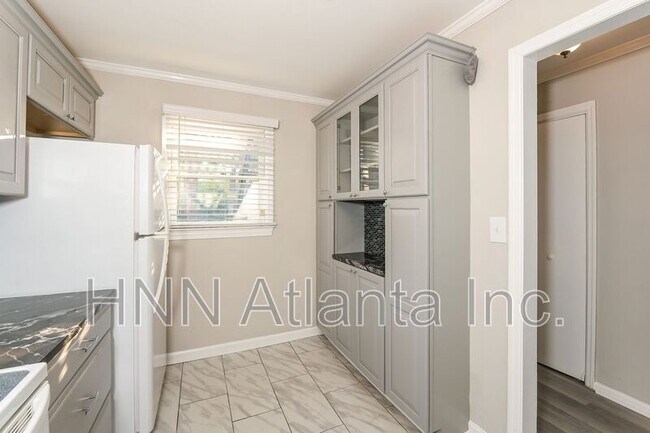 Foto del edificio - 2505 W Broad St