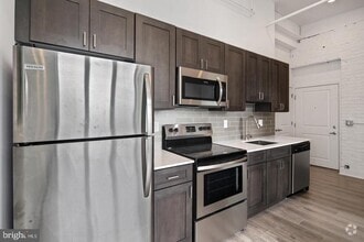 Building Photo - 1705 Jackson St