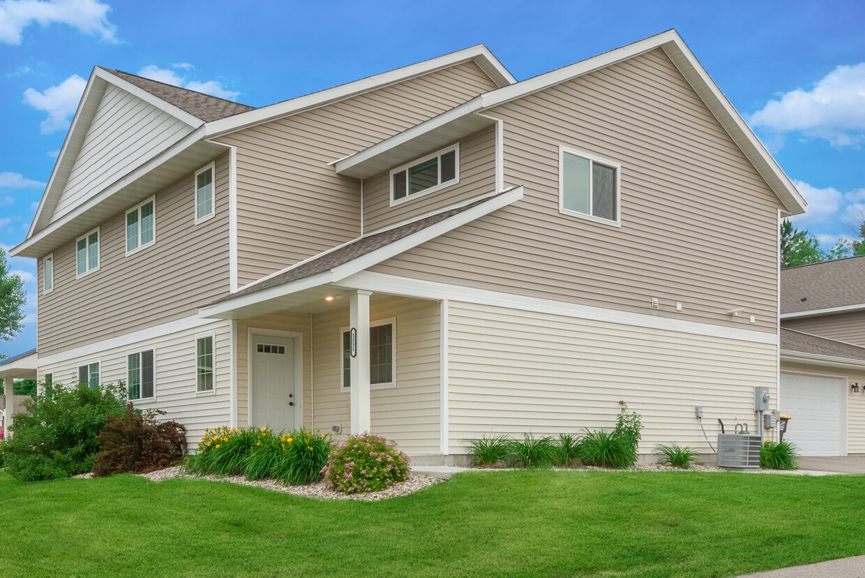 Photo - 1807B N Gault St (St. Peter, MN)