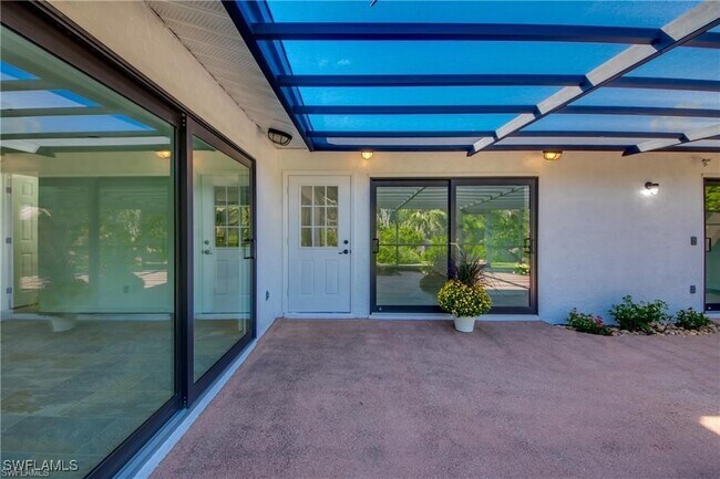 Foto del edificio - 5703 Foxlake Dr