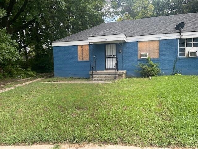 Primary Photo - 813 N Dunlap St