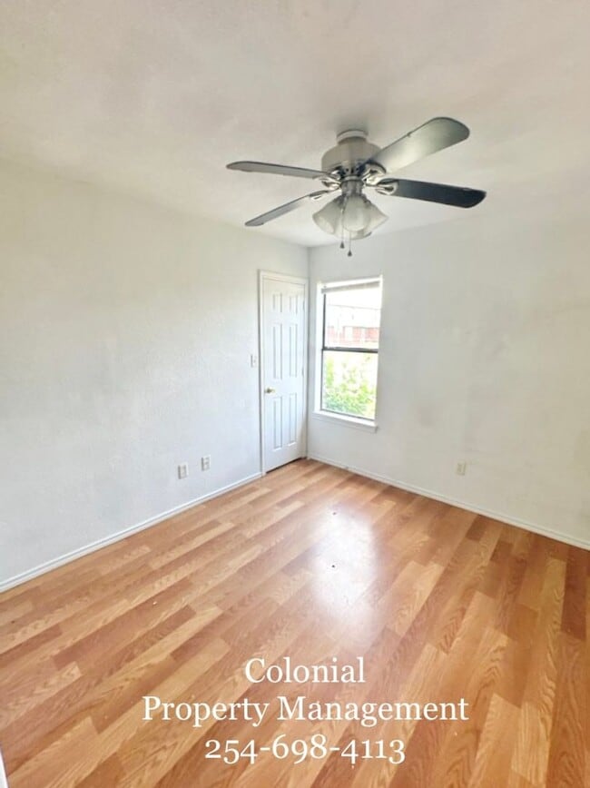 Foto del edificio - 3414 Cantabrian Dr