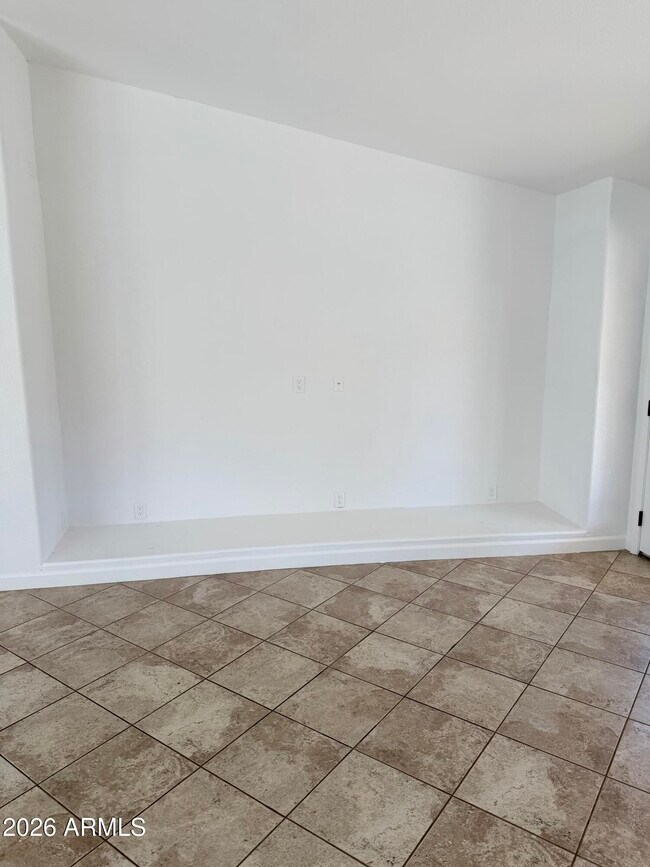 Foto del edificio - 3861 E Heather Ct