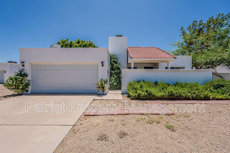 Foto principal - 635 E Boca Raton Rd