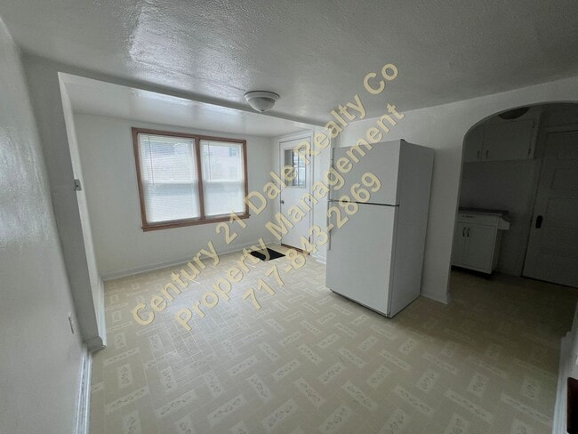 Foto del edificio - 1 Bedroom 1 Bath Home with a bonus room in...