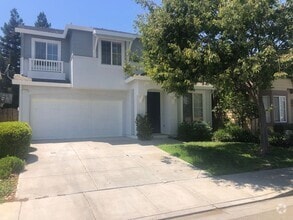 Building Photo - 2689 Almanor Dr