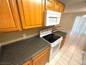 Building Photo - 7675 Winged Foot Dr