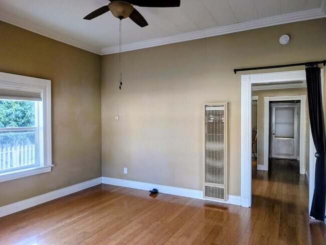 Foto del edificio - 411 1st St