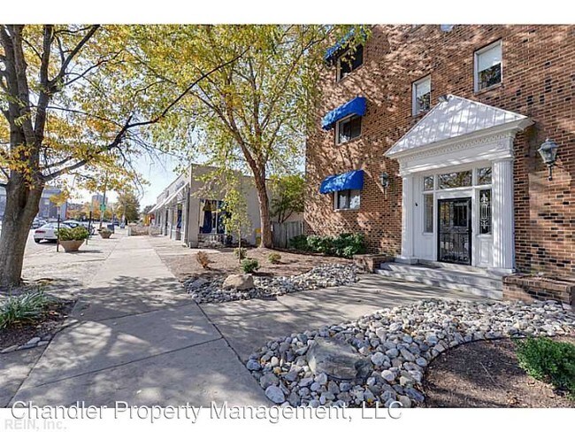 Foto del edificio - 3 br, 2 bath House - 1915 Colonial Ave #4