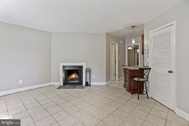 Foto del edificio - 1005 S St. NW