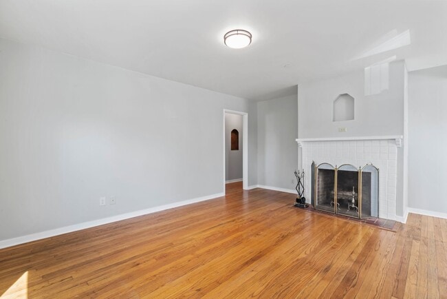 Foto del edificio - Pet Friendly 3Bd/2Ba Single-Family Home