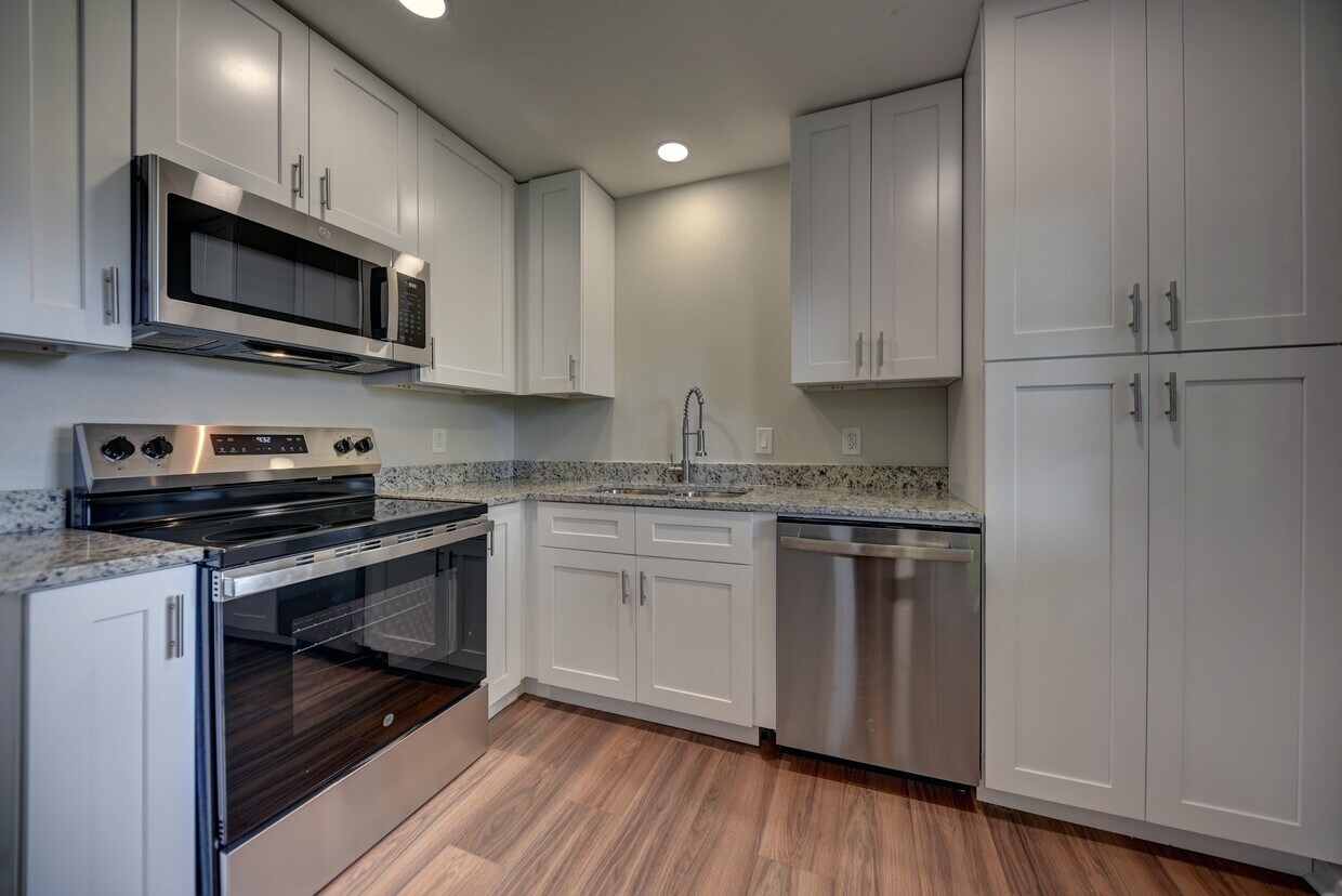 Foto principal - 806 W Jefferson St