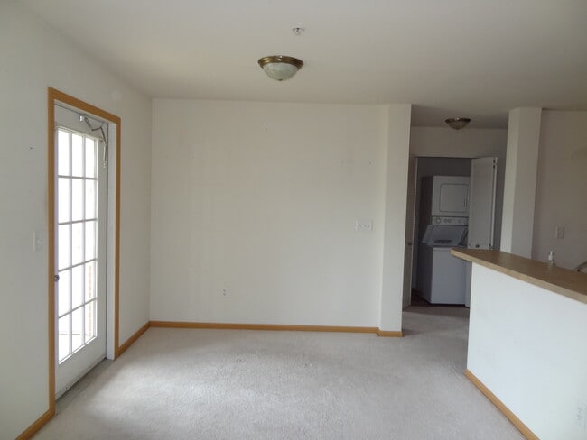 Building Photo - 232 Bertram Dr
