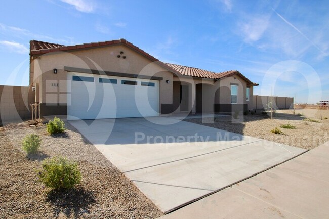Building Photo - 1311 E Tuscany St