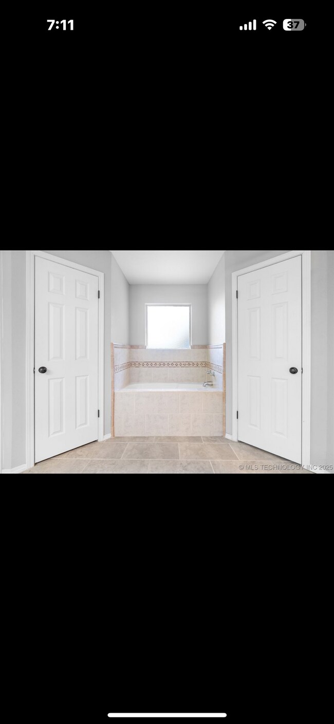 Foto del edificio - 3039 Kande Ln