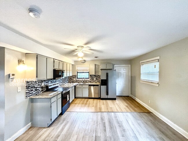 Building Photo - 3990 Arbor Pl Ln
