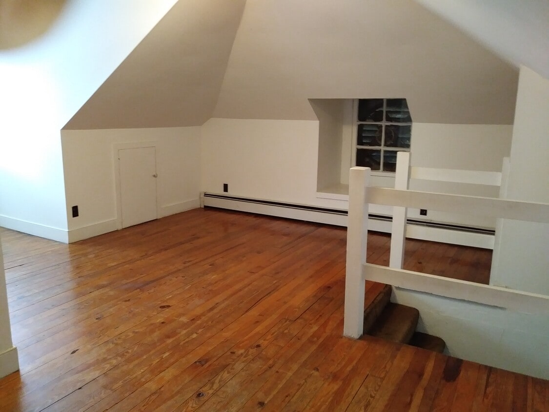 Bedroom 3 - 445 14th St NW