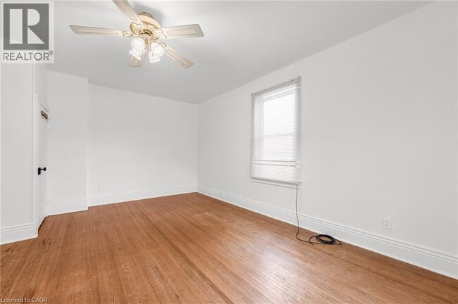 Photo du bâtiment - 23 Elm St