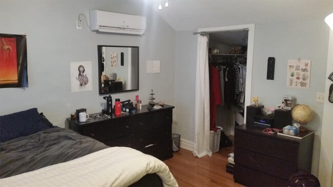 Photo - 117 N Lucas St Townhome