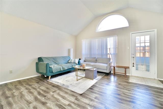 Foto del edificio - 817 Ingleside Dr