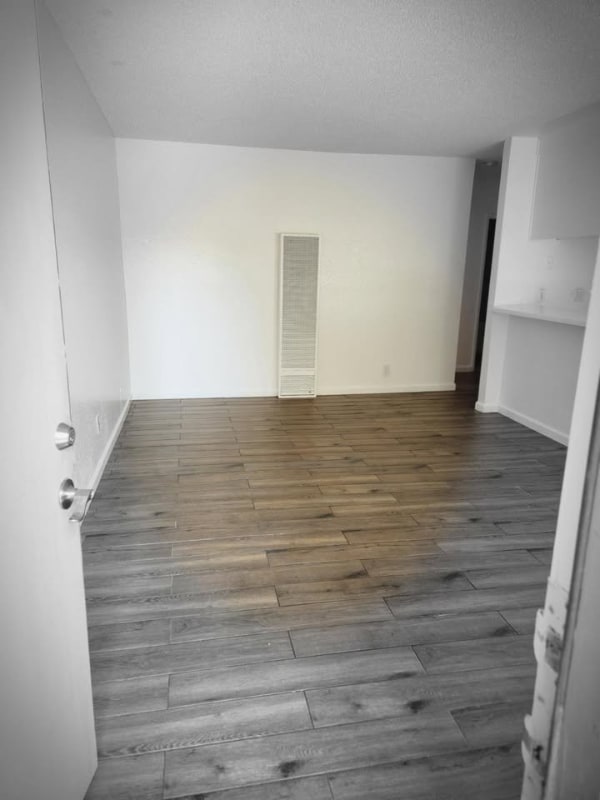 Foto del edificio - 316 E Ave Q-7