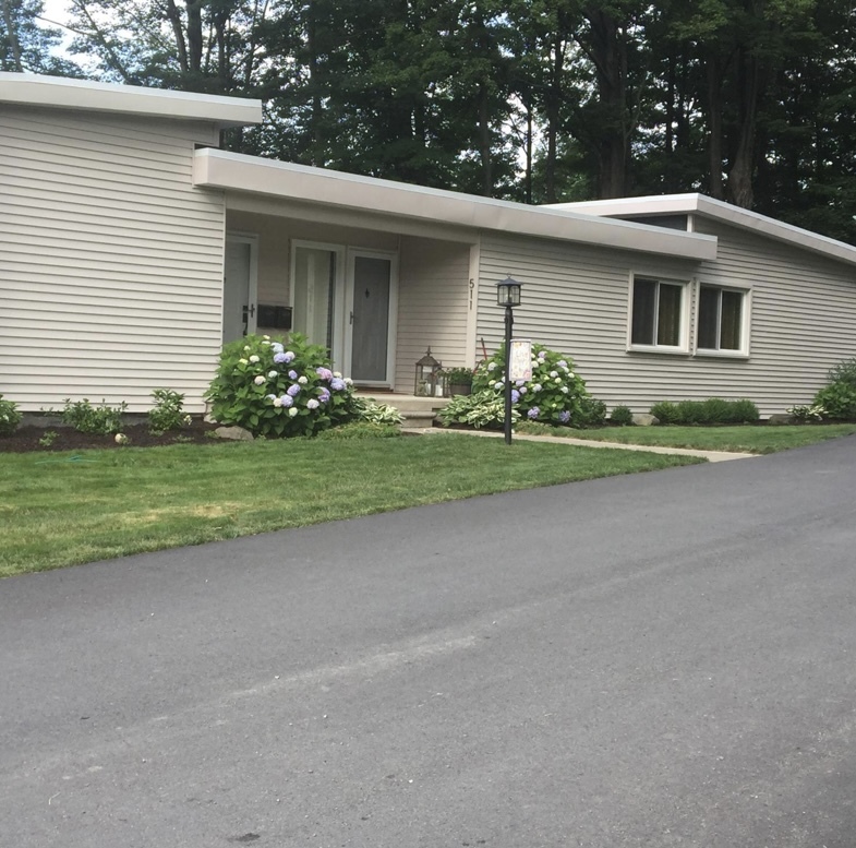 Primary Photo - 511 Waverly Ave