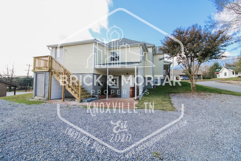 Photo - 1008 East Harper Avenue