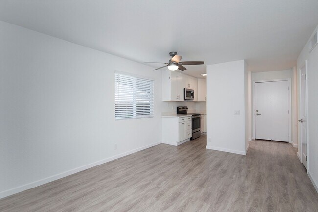Foto del interior - Golden Pacific Apartments