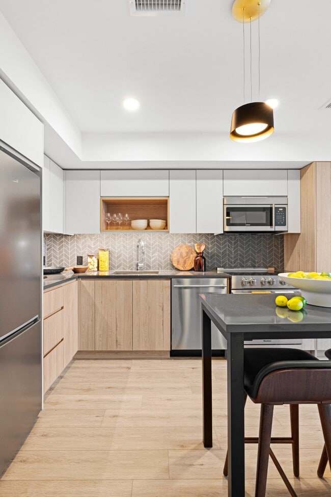 Photo - The Byron Apartments
