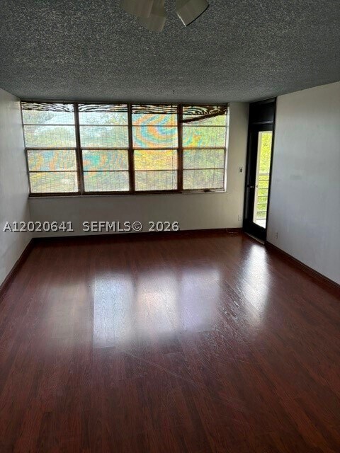Foto del edificio - 2781 Taft St