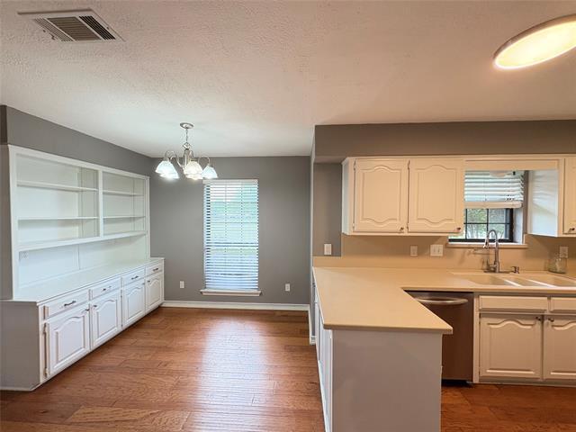 Building Photo - 10694 Rose Garden Ct