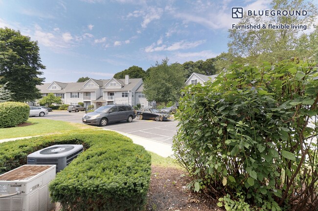 Foto del edificio - 313 Avalon Cir