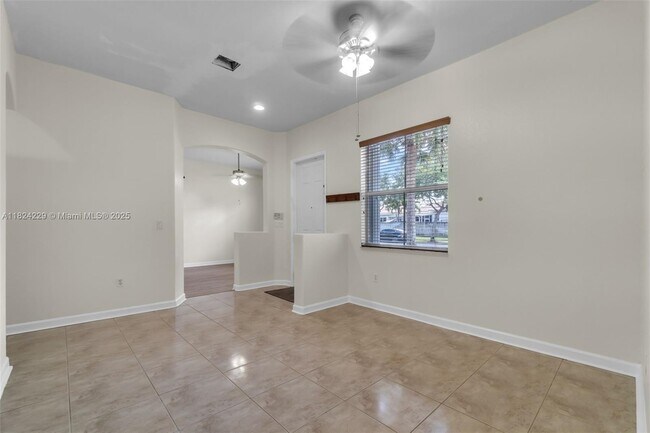 Foto del edificio - 1221 SE 17th Ave