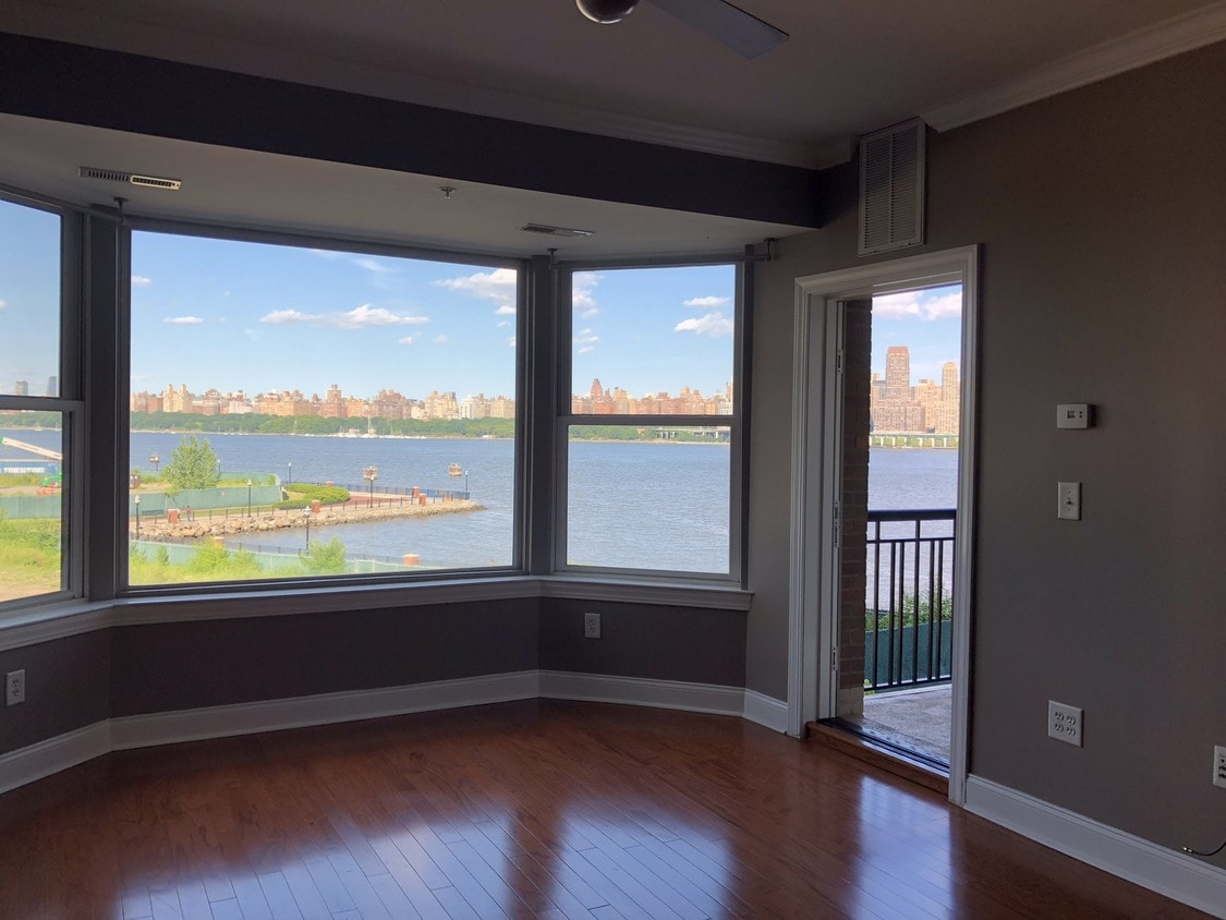 20 Ave at Port Imperial, West New York, NJ 07093 Apartments in West New York, NJ