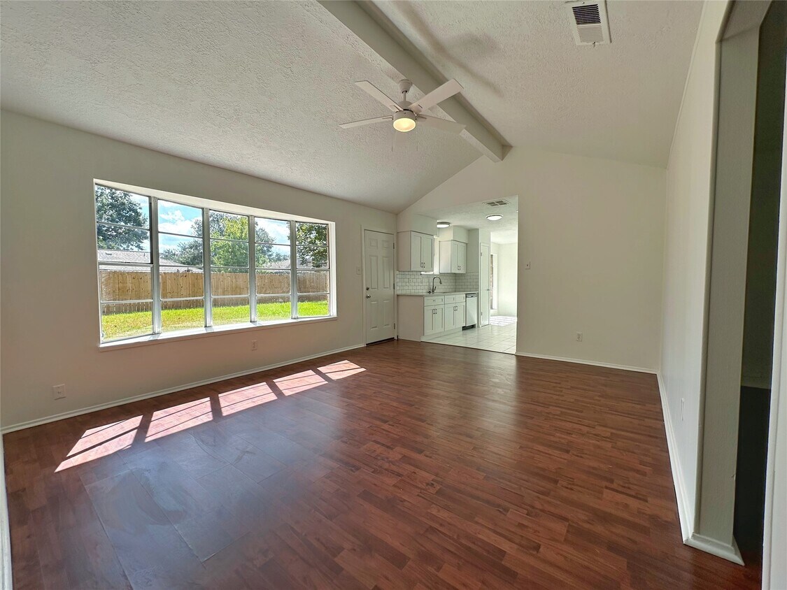 Building Photo - 806 Merribrook Ln