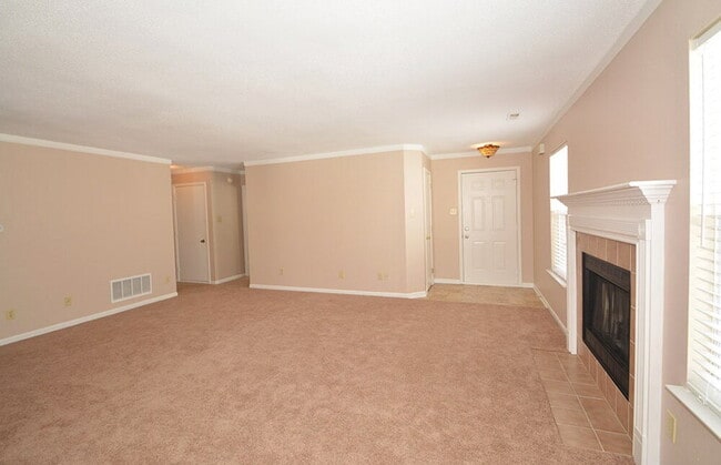 Foto del edificio - 7756 Mistflower Ln